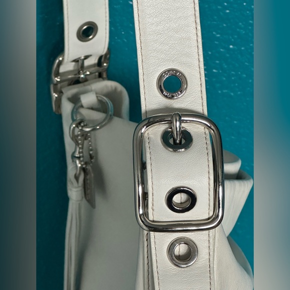 Coach Vintage Y2K SoHo Slim Duffle Legacy White Leather Shoulder Crossbody Bag - Picture 7 of 14